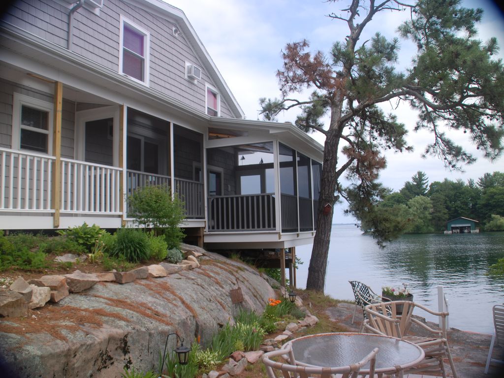 Lower deck in garden area