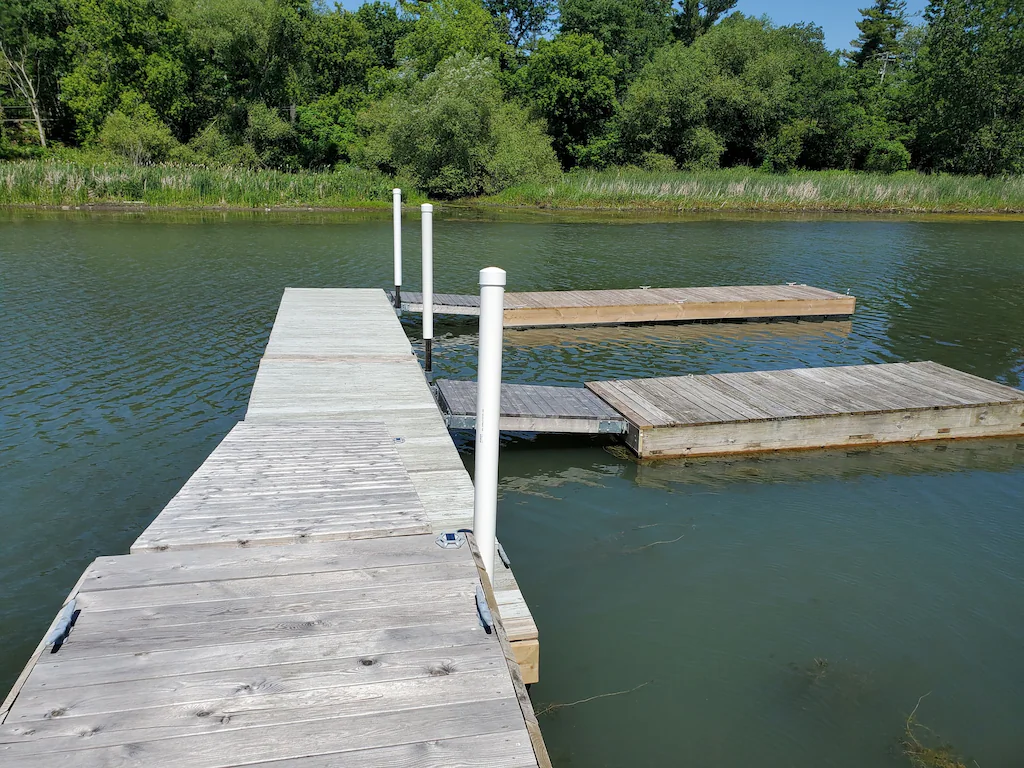 Plenty of dock space